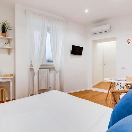Lovely And Modern Nest Near The Colosseum โรม ภายนอก รูปภาพ