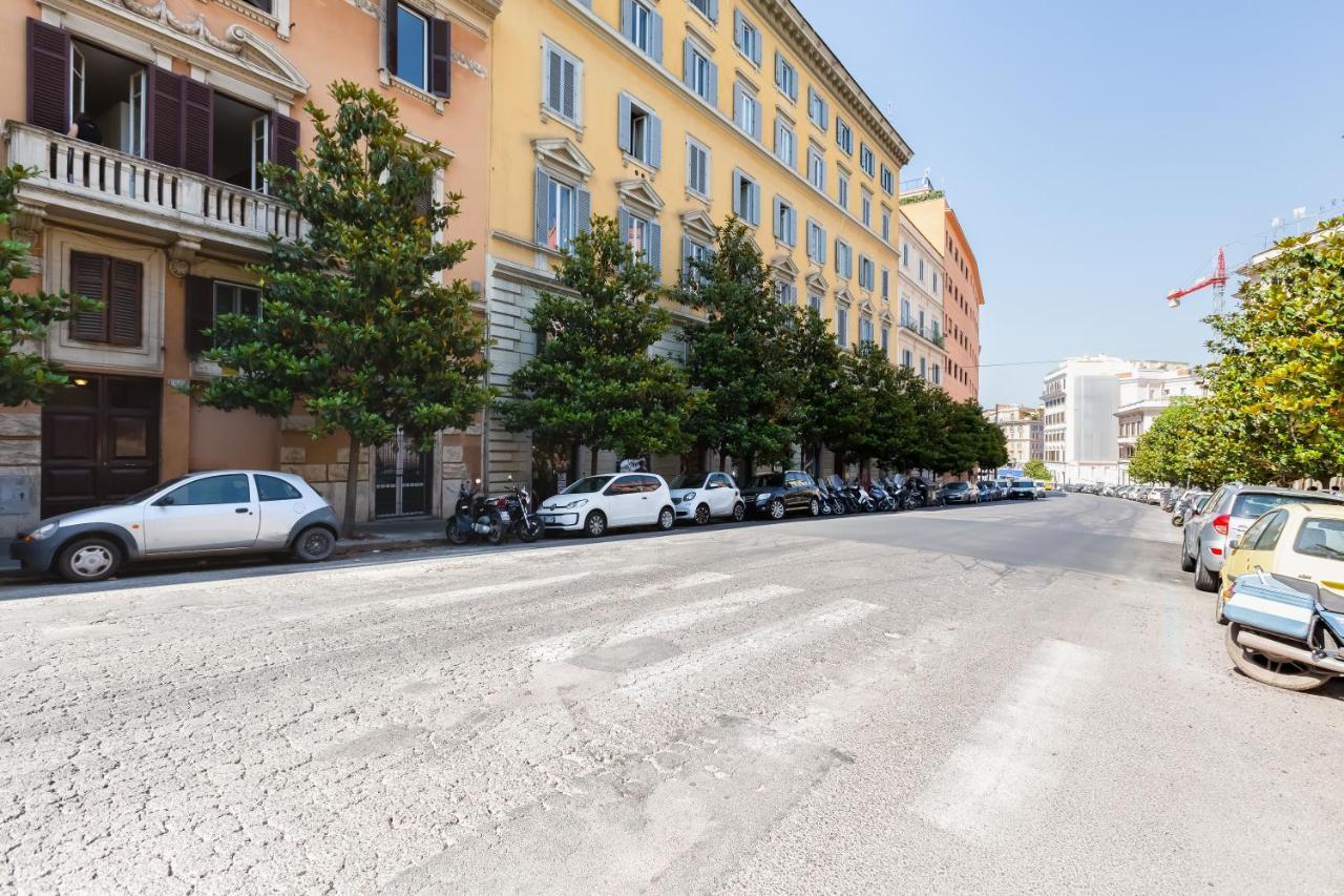 Lovely And Modern Nest Near The Colosseum โรม ภายนอก รูปภาพ